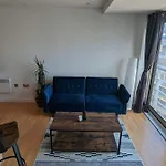 Excellent Leeds City Centre 1 Bedroom Apartment