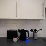 2 Bed Apt In Leeds City Centre