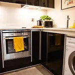 Luxury 1Br Apartment In Leeds City Centre