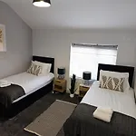 Homebird Property - East Park House