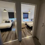 2 Bedroom Cozy Chambers With Free Parking