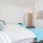 Greenacre House Serviced Accommodation