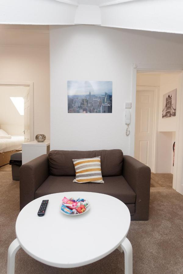 Apartment Kirkstall House