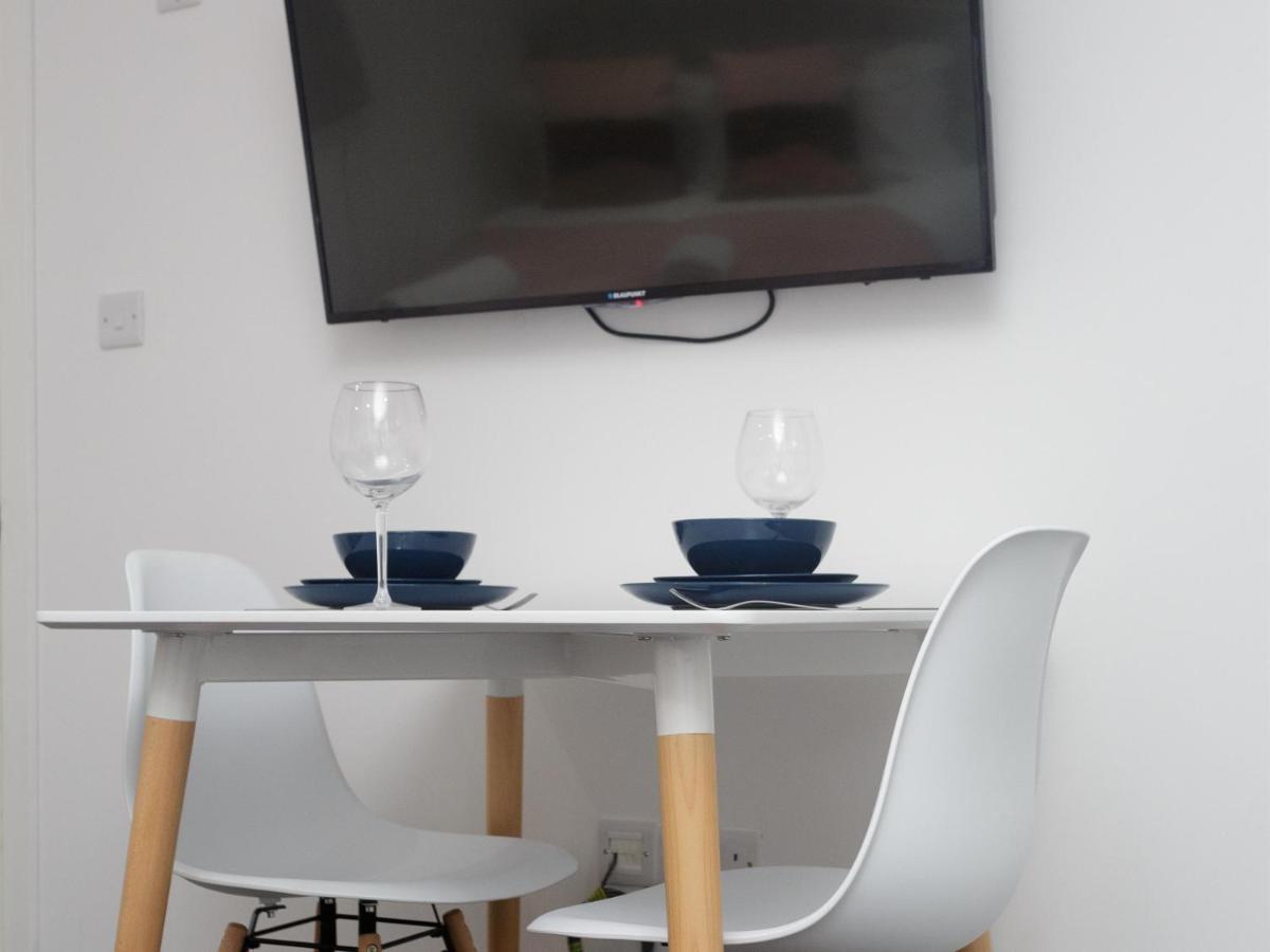 Hospital Apartment *