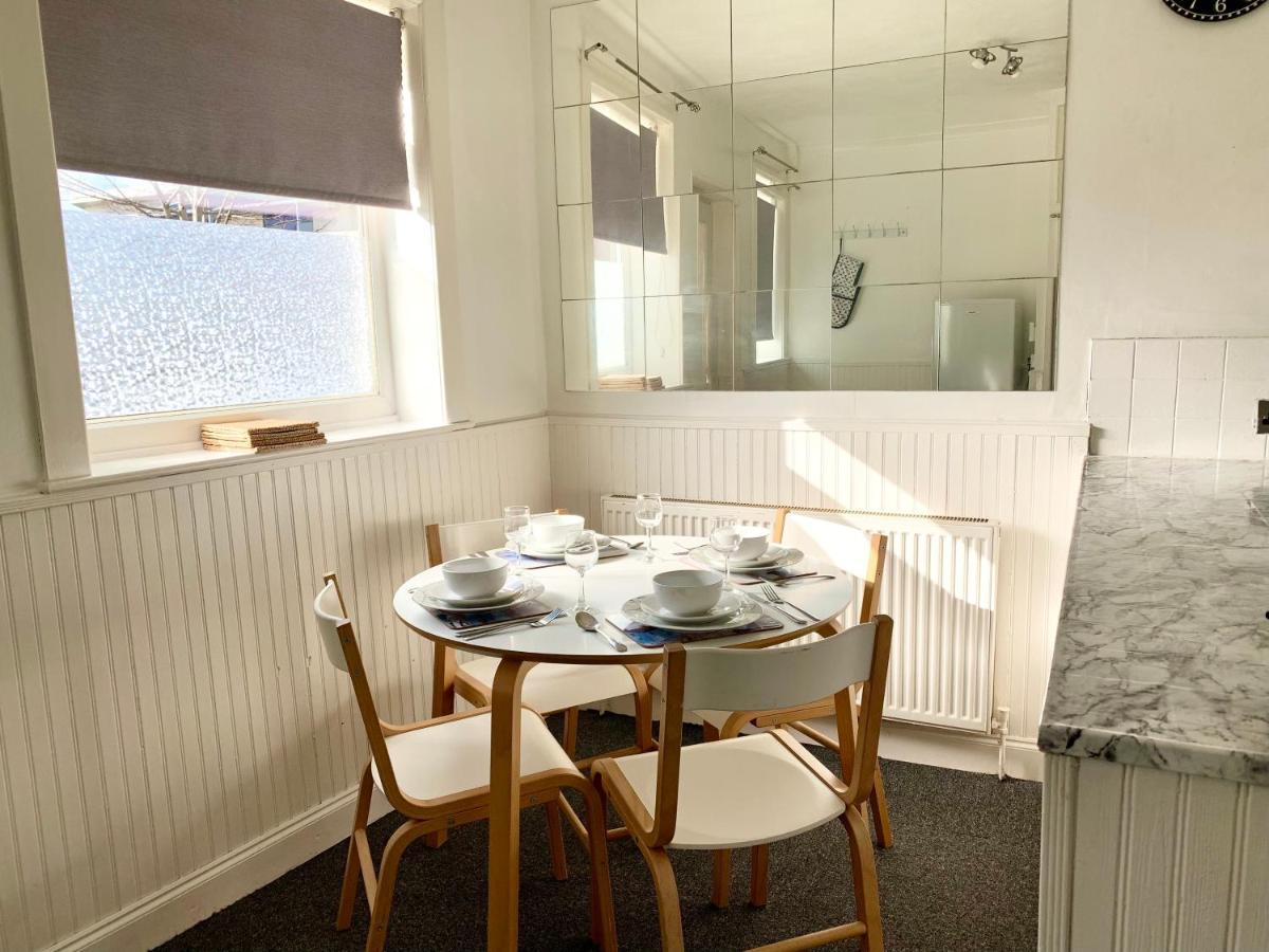 Holiday home Cheerful 2 Bedroom Residential - Free Parking
