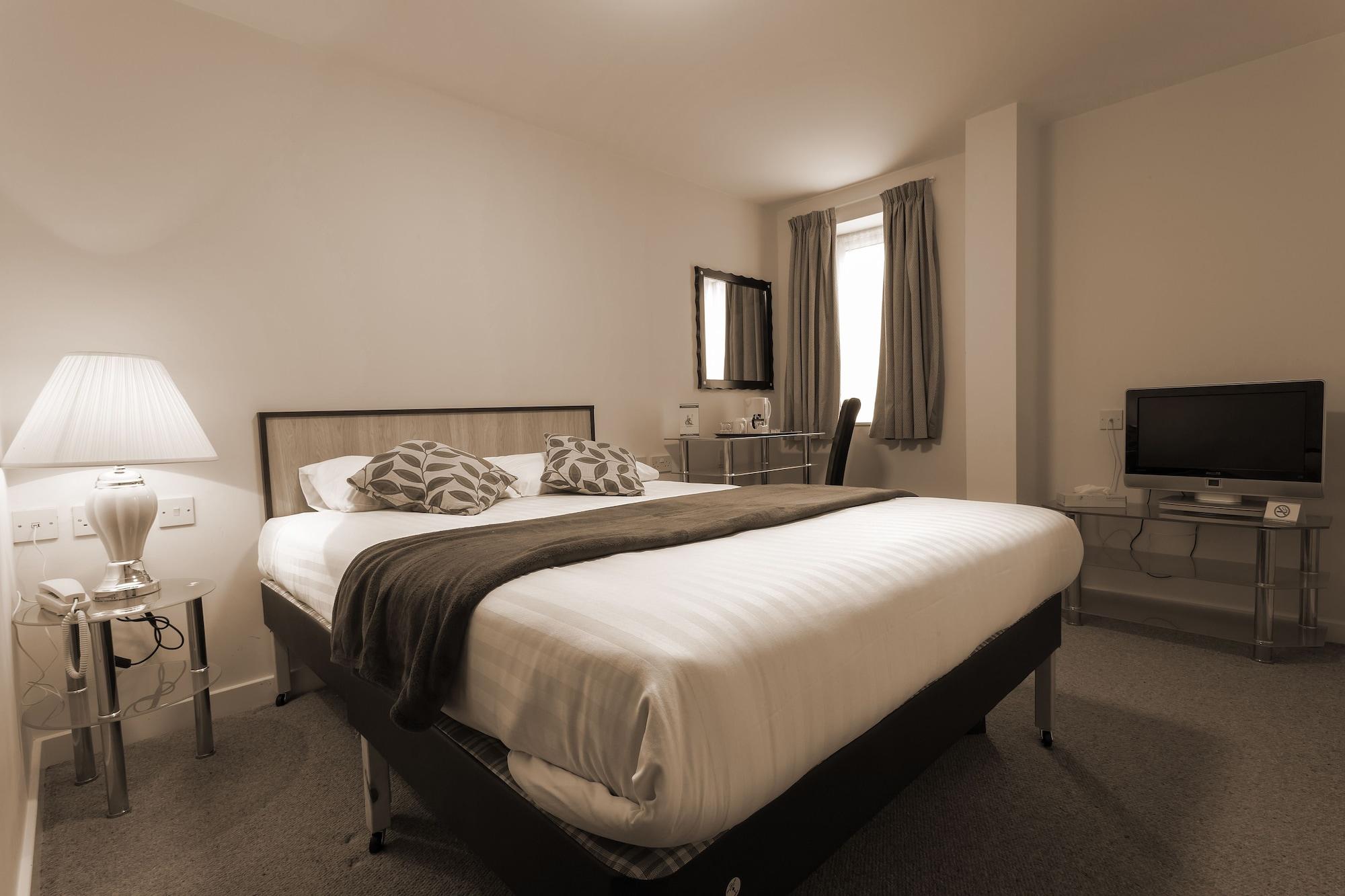 Britannia Leeds Hotel 3*