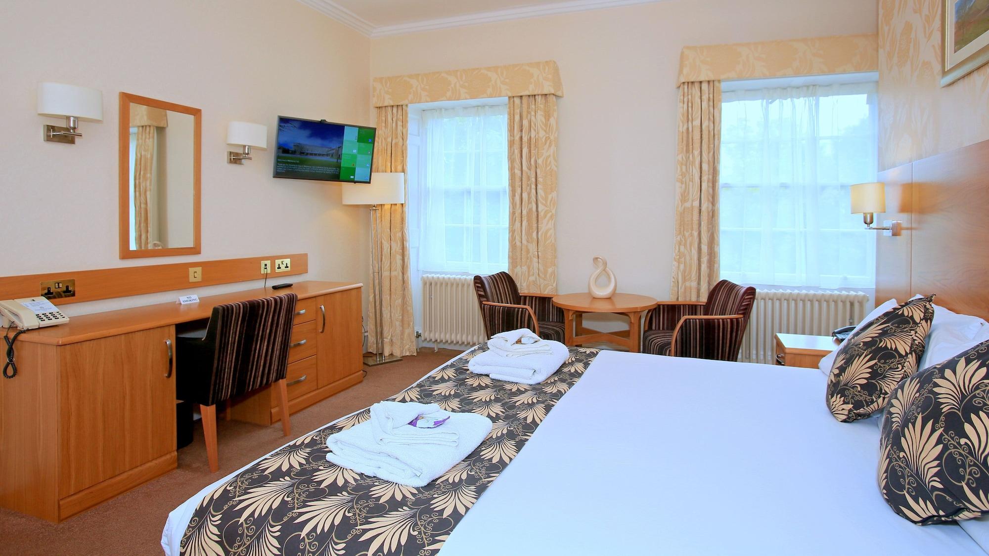 Hotel Weetwood Hall Estate 4*
