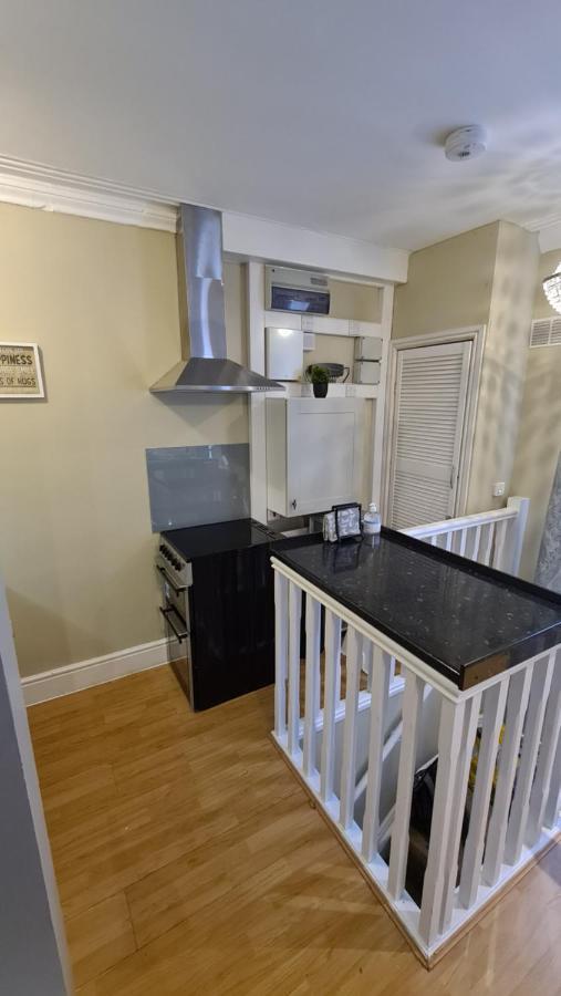 Apartment Stylish 2 Bedroom Apartment, Leeds Centre + Free Parking Leeds (West Yorkshire)