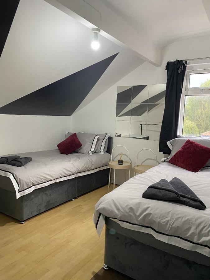 Modern 2 Bedroom Flat Close To Centre Apartment Leeds (West Yorkshire)
