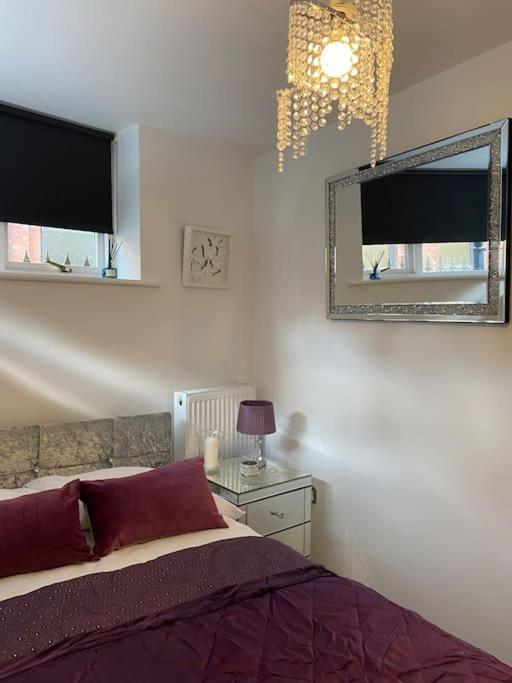 Apartment Leeds Townhouse With Private Roof Garden Sleeps 4