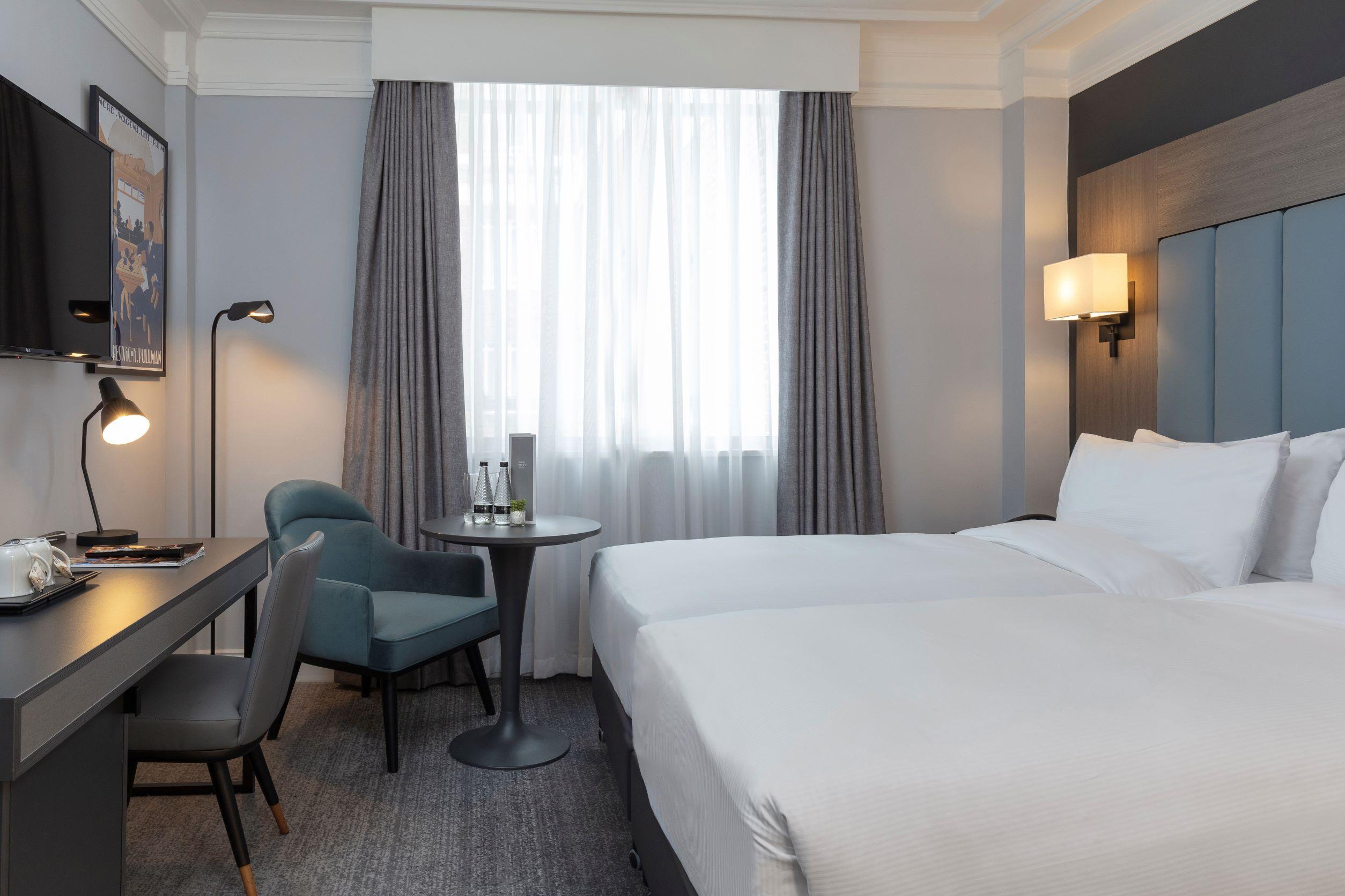 The Queens 4* Leeds (West Yorkshire)