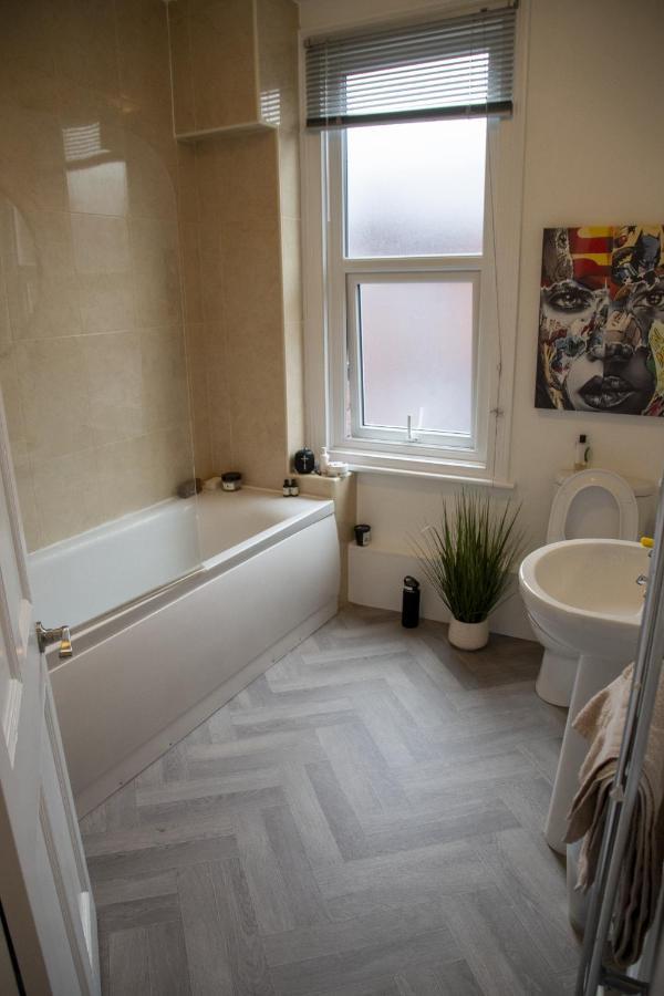 Homestay Beeston Art House