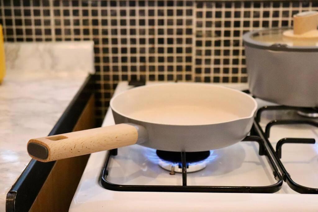 Apartment Unique 3 Bedroom House Free Wifi & Parking Leeds (West Yorkshire)