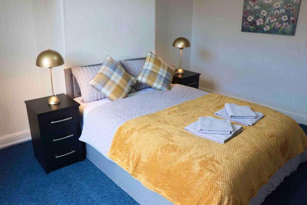 Apartment Peaceful 2 Bed House Free Wifi And Parking *