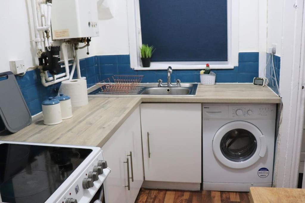 Peaceful 2 Bed House Free Wifi And Parking