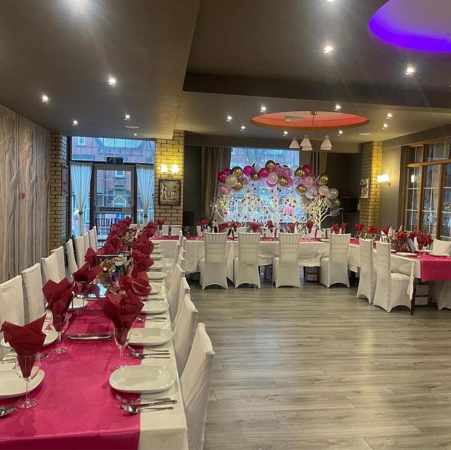 White Rose And Restaurant Leeds (West Yorkshire)