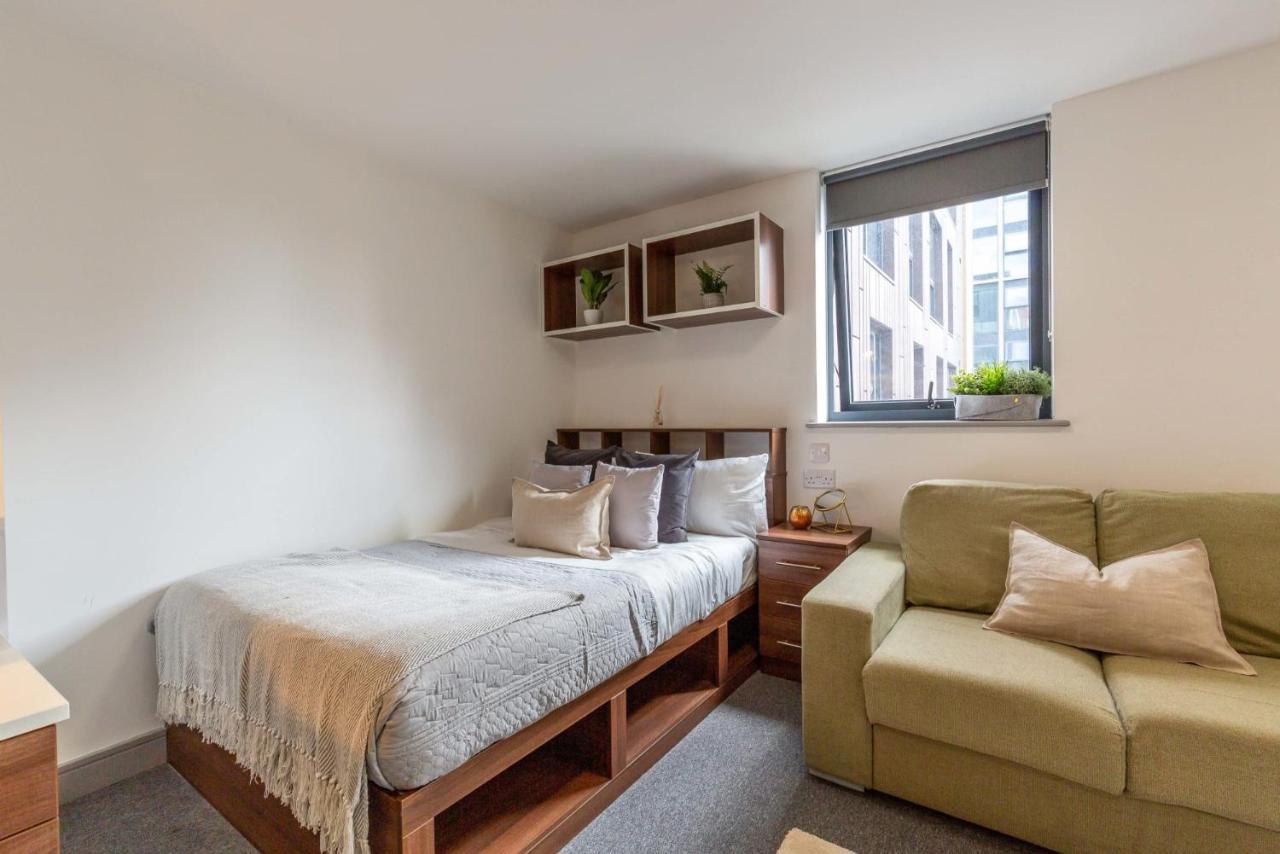 Ensuite Bedrooms And At The Foundry In Leeds * Leeds (West Yorkshire)