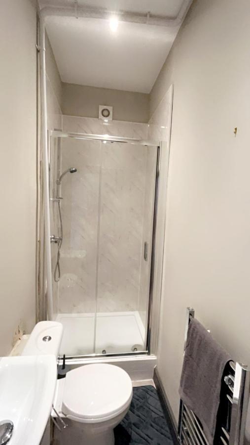 Wonderful, Woodville, Comfortable, Budget, Friendly Leeds (West Yorkshire)