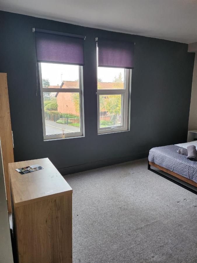 Wonderful, Woodville, Comfortable, Budget, Friendly Guest house *