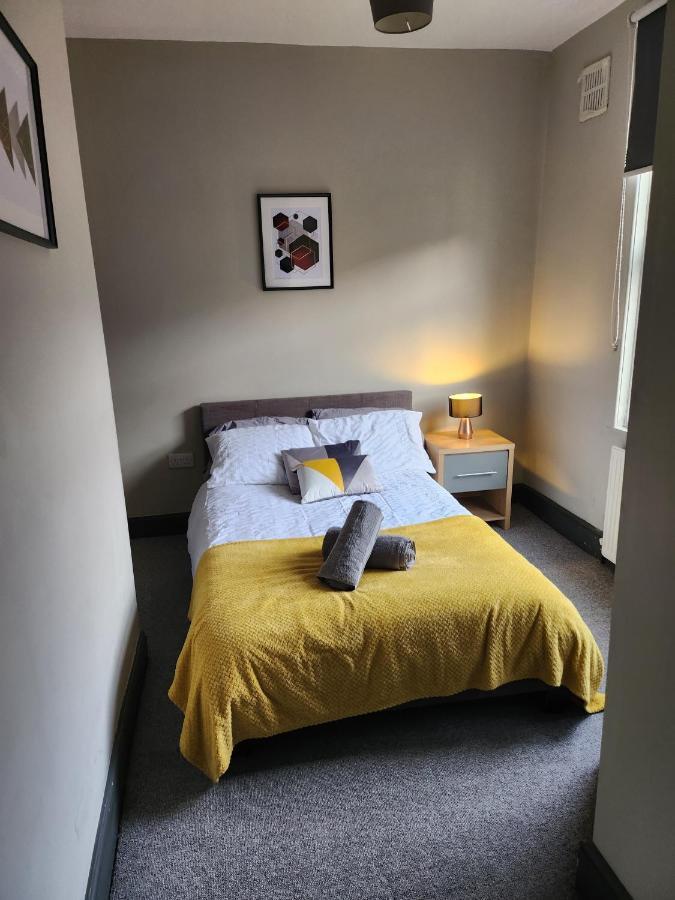 Wonderful, Woodville, Comfortable, Budget, Friendly * Leeds (West Yorkshire)