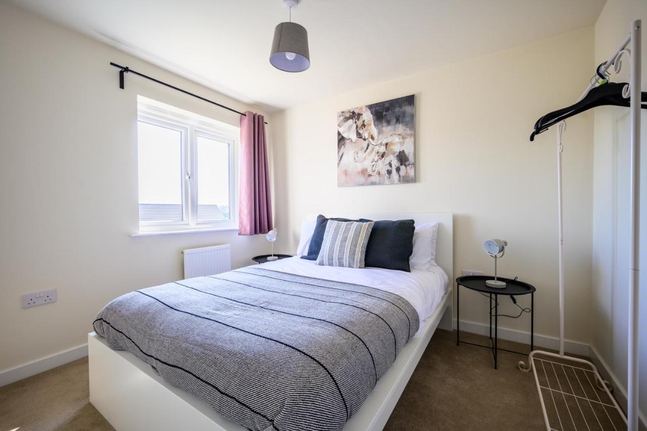 Holiday home Wykebeck Mount By Our Short Stunning New Build With Plenty Of Free Parking And Fast Wifi