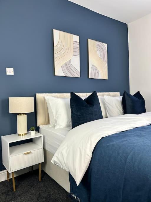 Apartment Modern 5-bed Near Leeds Centre Leeds (West Yorkshire)