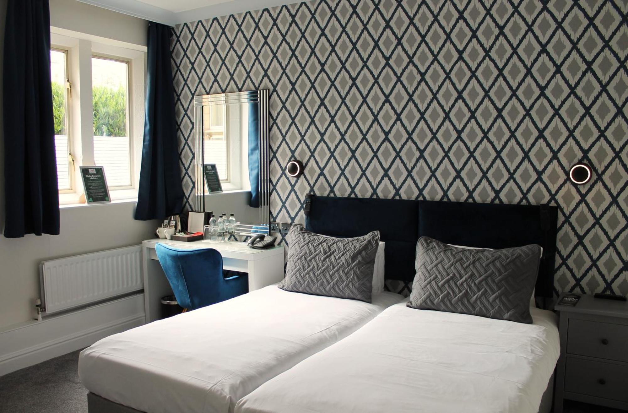 Weetwood Hall Estate 4*