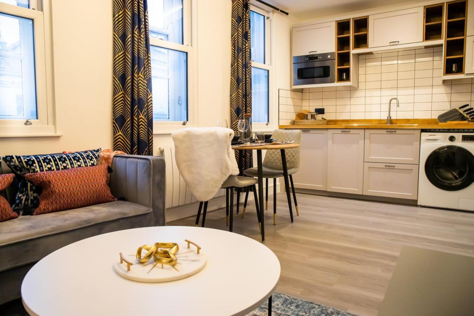 Kirkgate - Stylish Centre Apartment