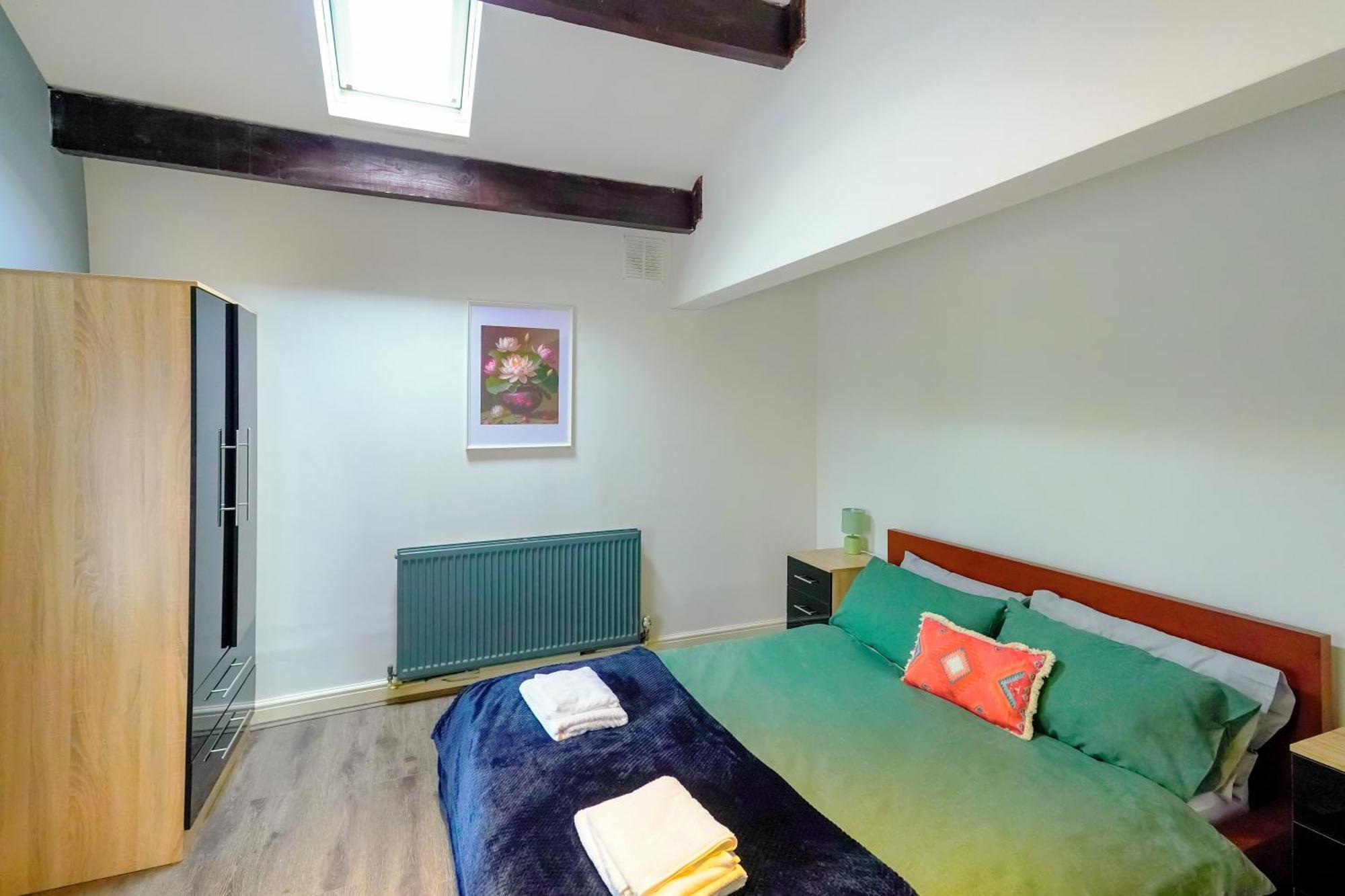 Headingley 2 Bedroom Flat Near Universities Shops& Park Apartment Leeds (West Yorkshire)