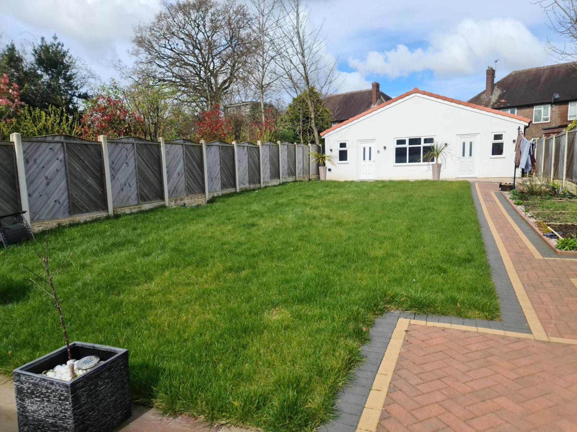 Detached Flat In Leeds, Free Wifi And Parking, Pool Table, 75 Inch Tv, Netflix, * Leeds (West Yorkshire)