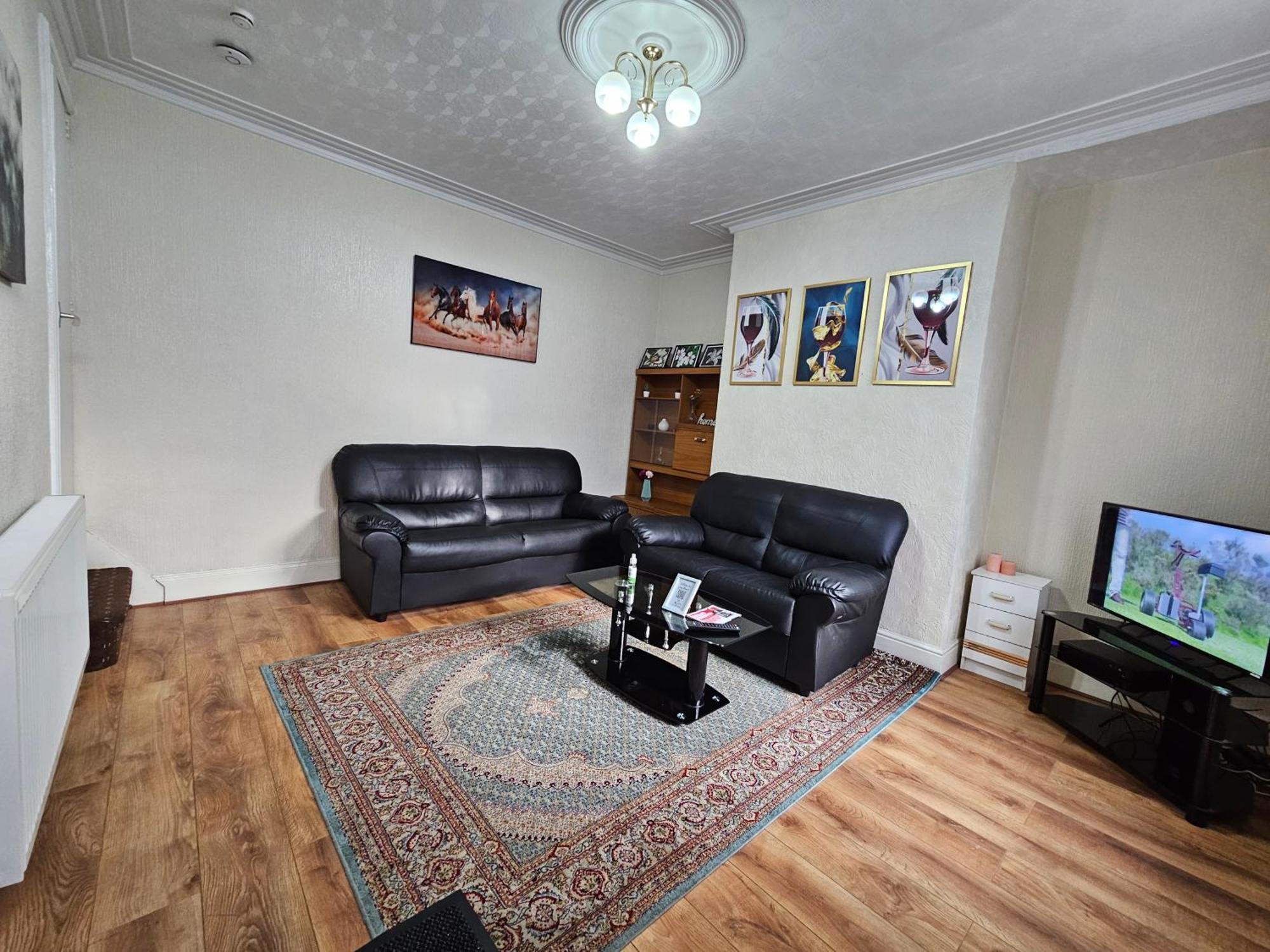 Guest house Homely Double Bed, Tv, Wi-fi And Garden Leeds (West Yorkshire)