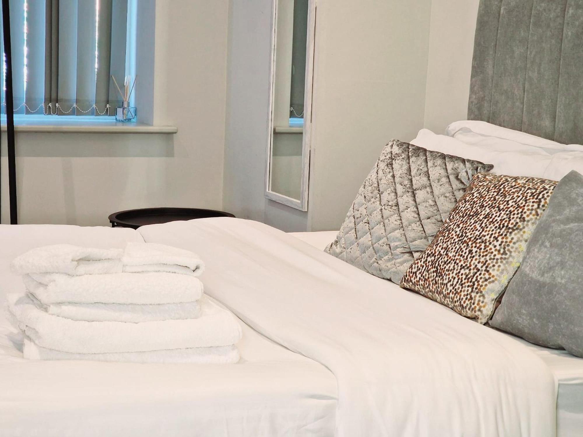 Kest Luxury Apartment *