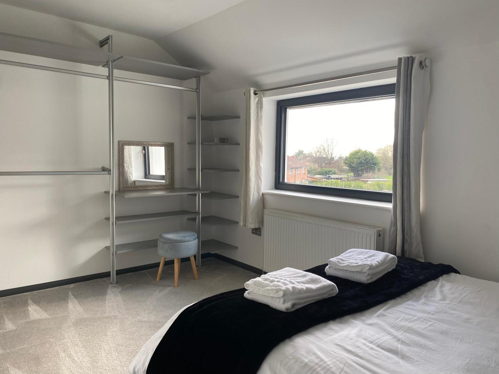 Holiday home Stunning Modern 3br House, Free Parking & Garden Leeds (West Yorkshire)