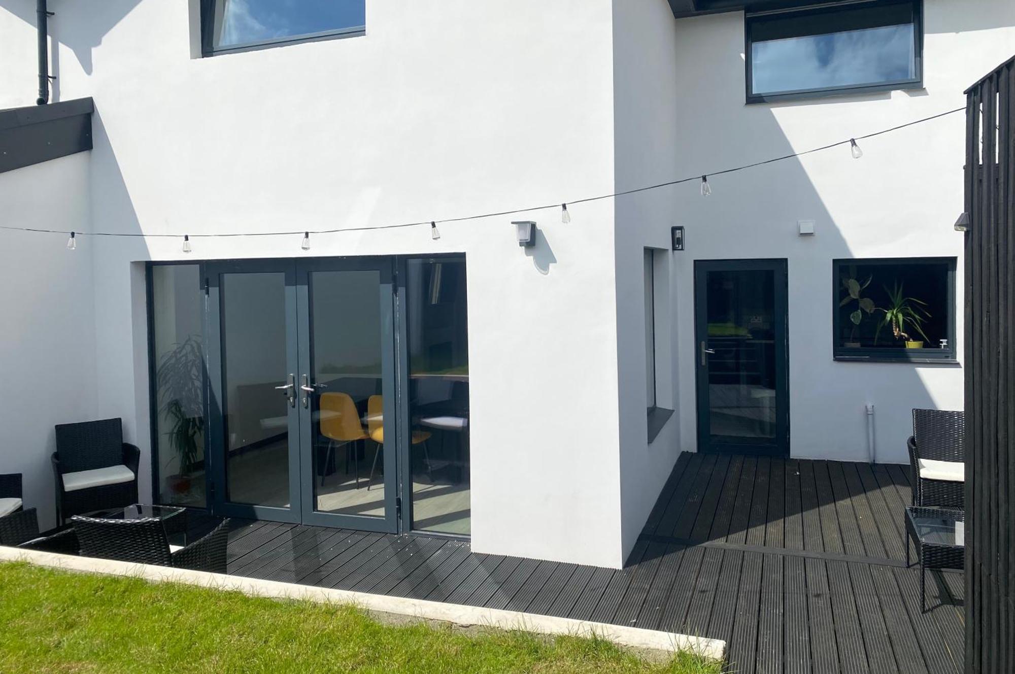 Stunning Modern 3br House, Free Parking & Garden Leeds (West Yorkshire)