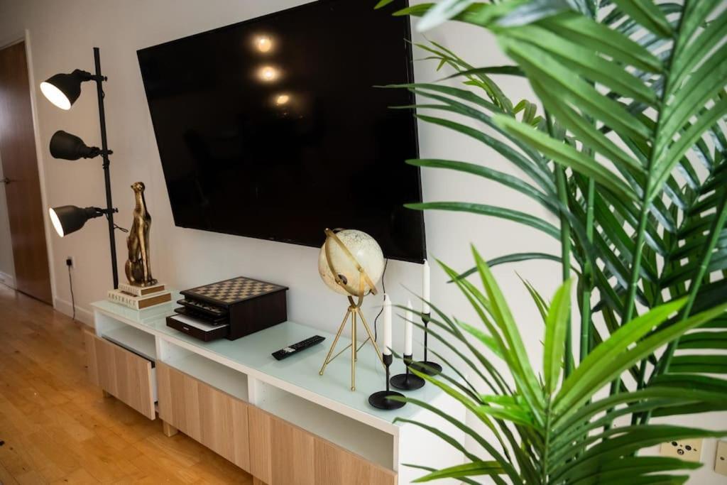 Chic 2 Bed In Leeds Centre And Netflix Leeds (West Yorkshire)