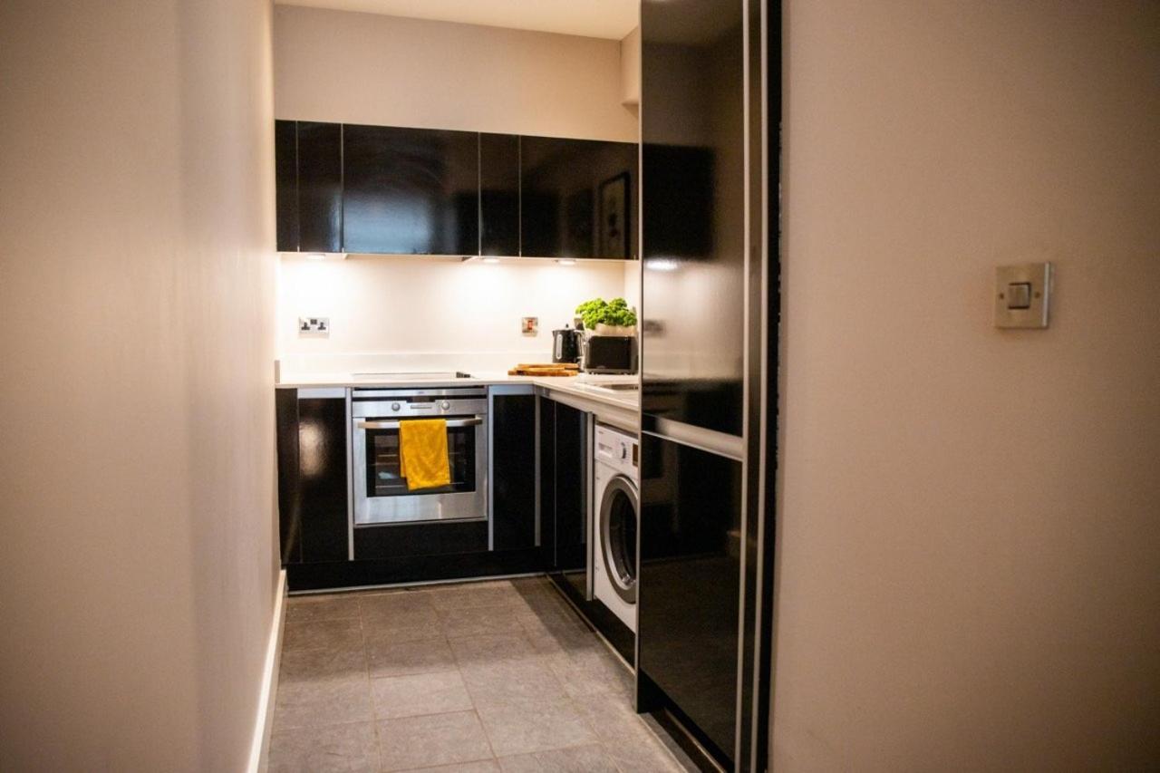 Luxury 1br In Leeds Centre
