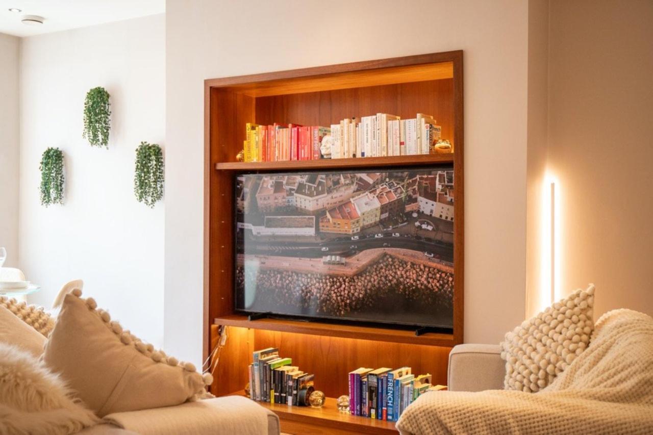 Luxury 1br In Leeds Centre *