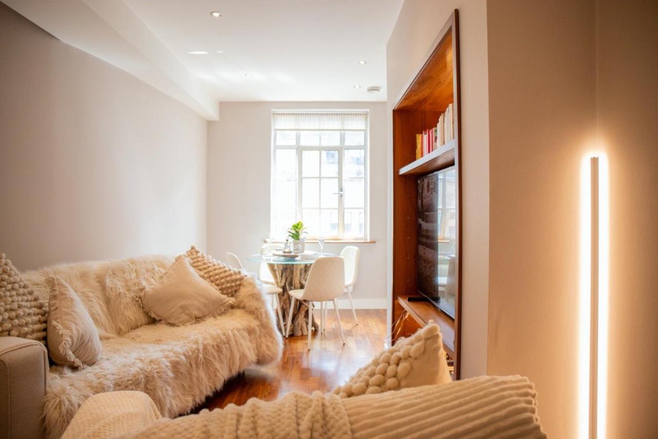 Luxury 1br In Leeds Centre Apartment *