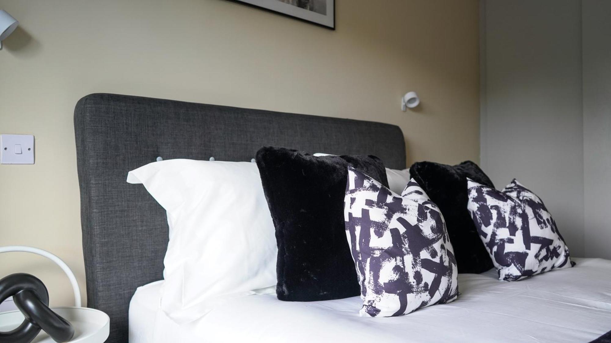 The Superior By D-luxe - Luxury - Centre - Free Netflix * Leeds (West Yorkshire)