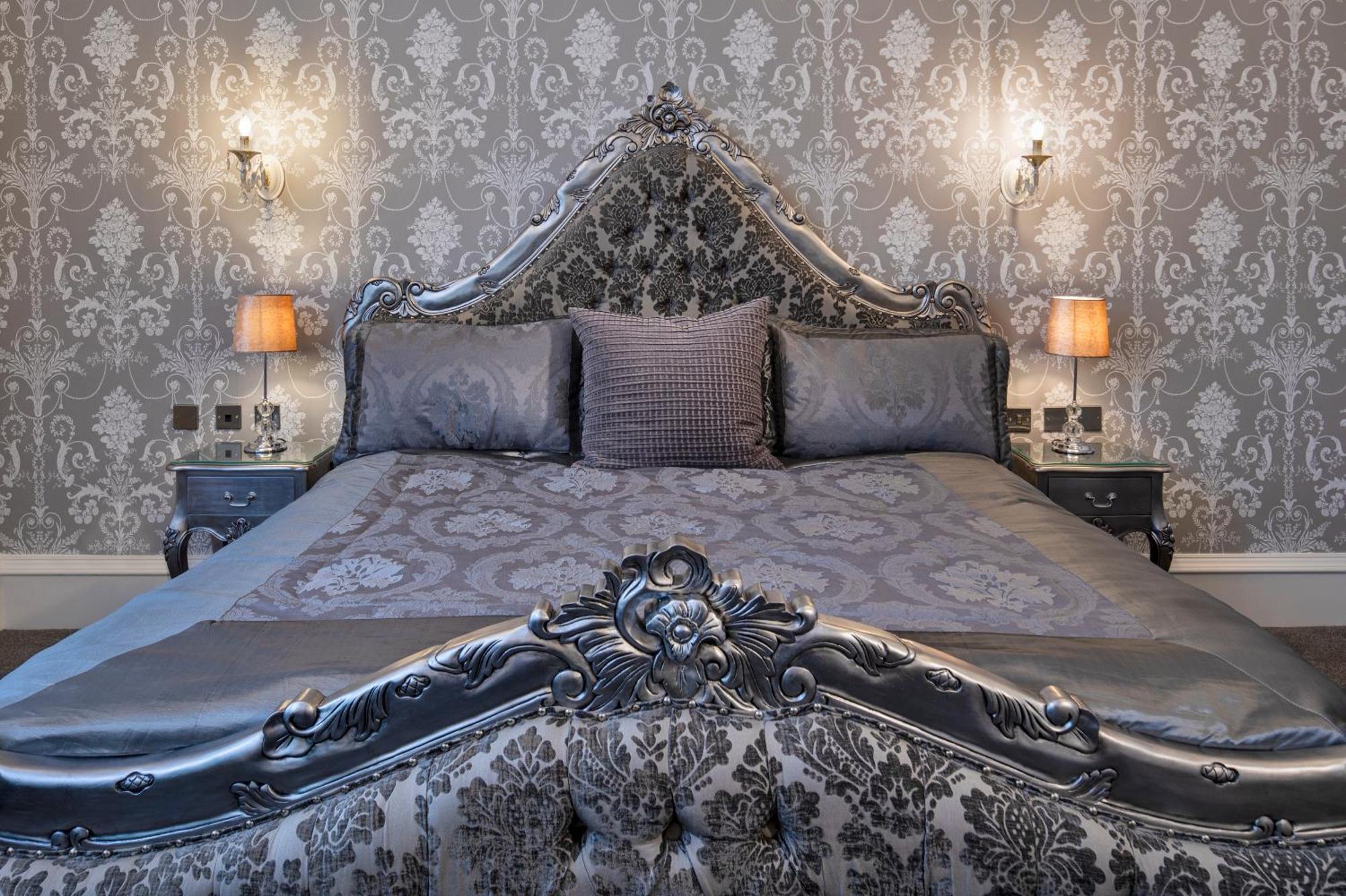 Hotel Weetwood Hall Estate 4*