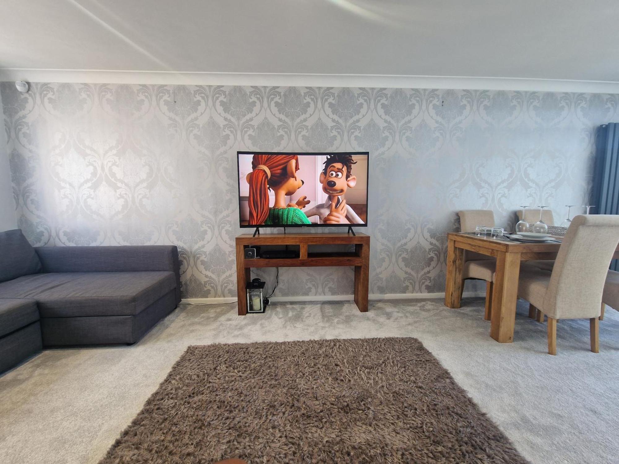 Stylish & Modern 2 Bed House With Free Parking Leeds * Leeds (West Yorkshire)