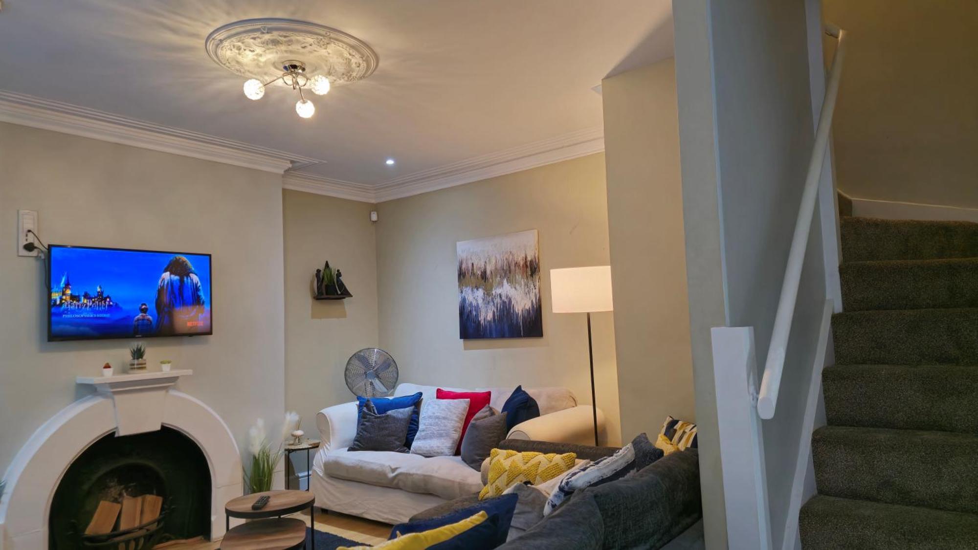 Stylish 2 Bedroom Apartment, Leeds Centre + Free Parking Apartment