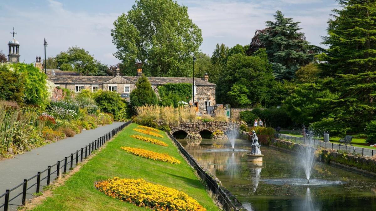 2 Bed, 2 Bath In Roundhay Apartment Leeds (West Yorkshire)