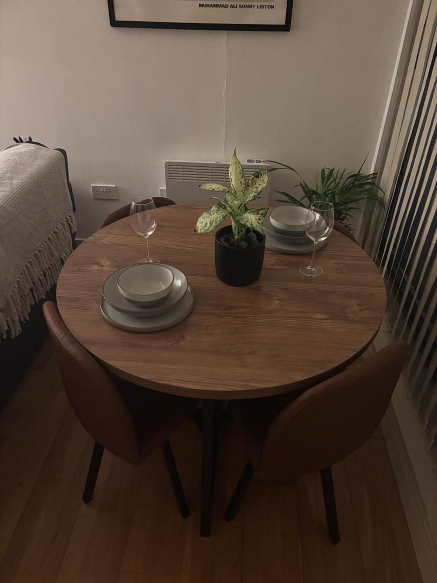Apartment 1 Bed Apartment- City Centre Leeds (West Yorkshire)