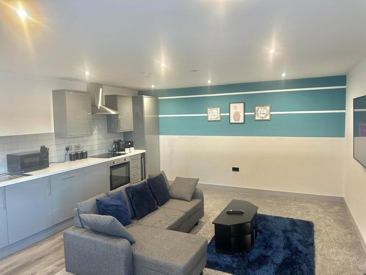 Two Bedroom Flat By Brookland Serviced Short Lets With Free Wifi *
