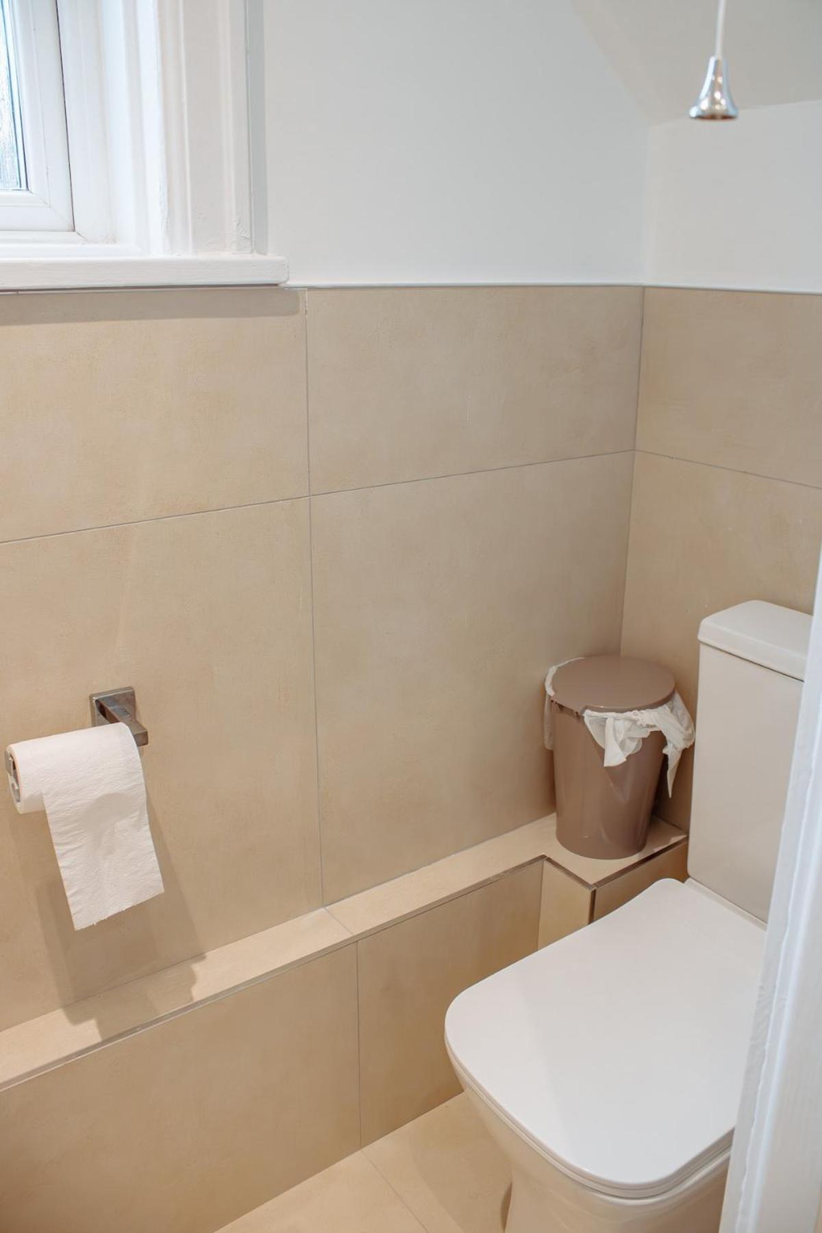 Spacious 13-bed In The Heart Of Headingley Holiday home *