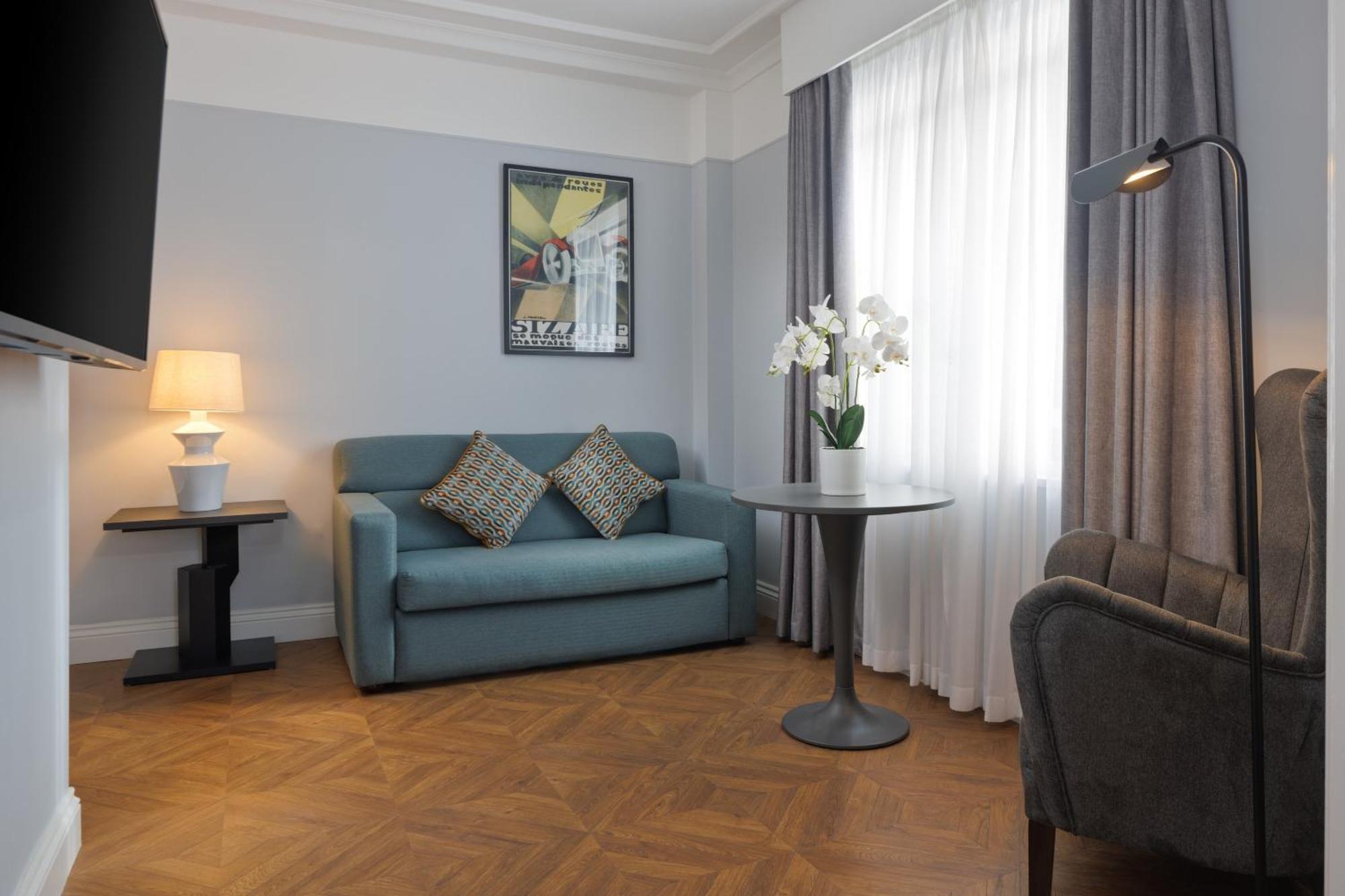 The Queens Hotel 4*