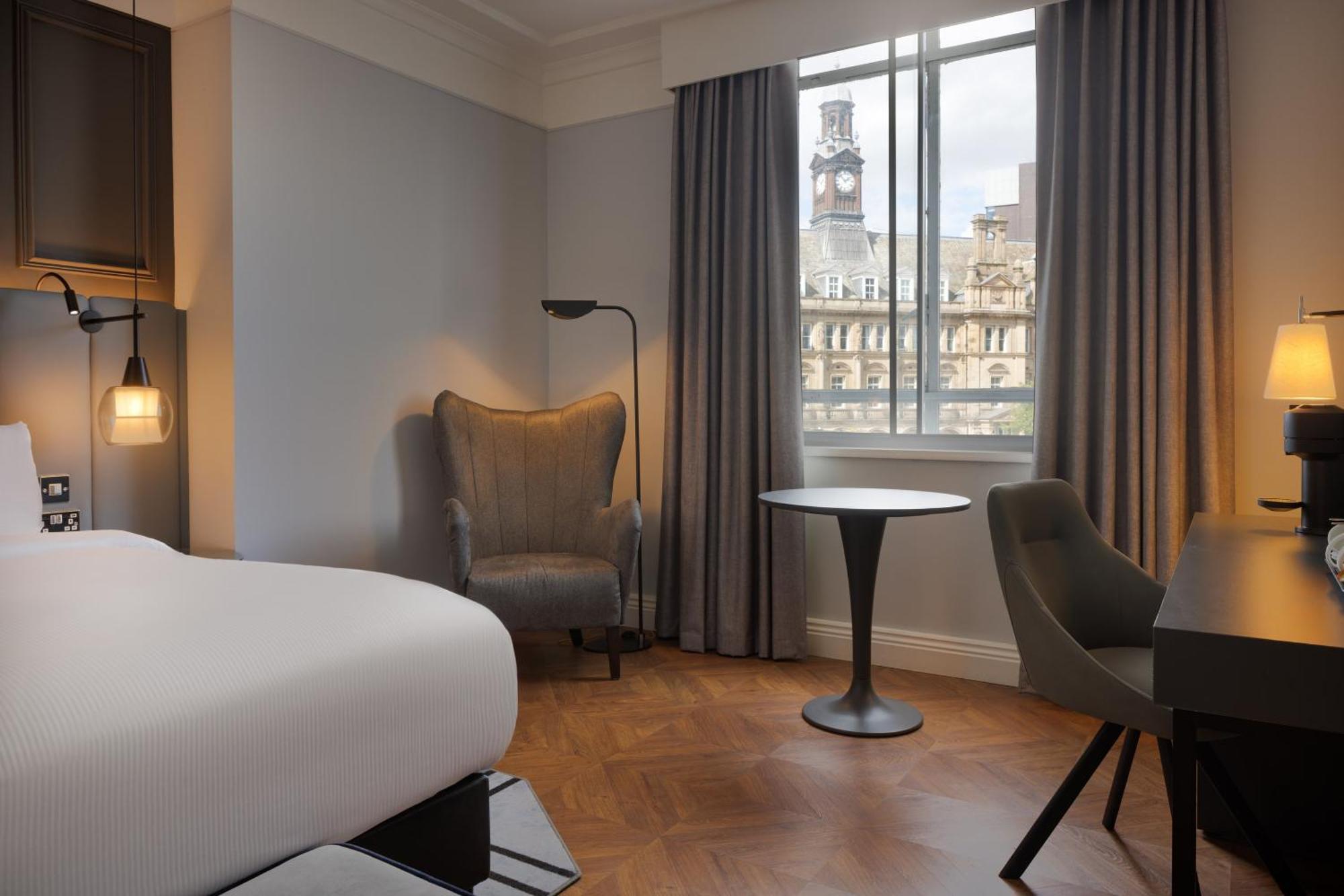 The Queens 4* Leeds (West Yorkshire)