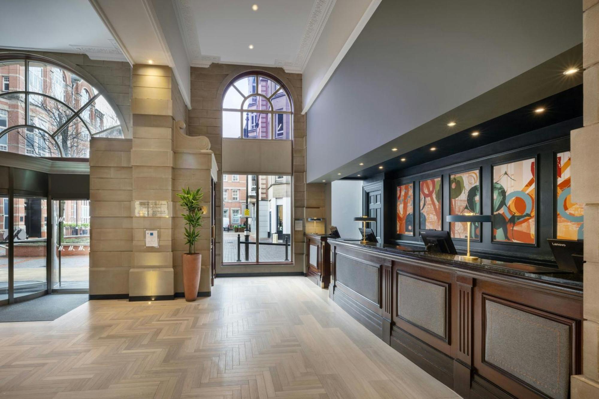 Leeds Marriott Hotel 4*