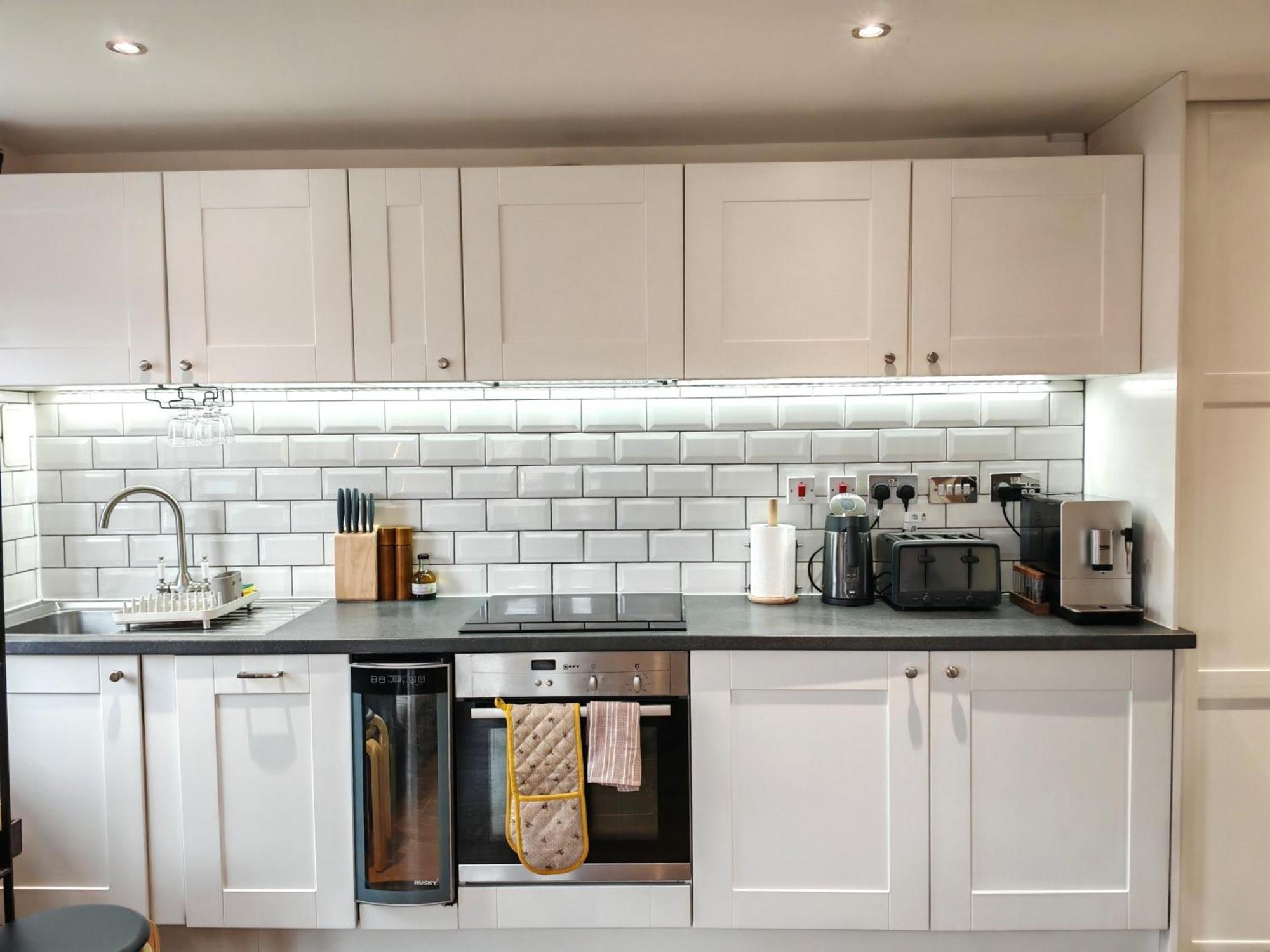 The Aire Townhouse, Leeds * Leeds (West Yorkshire)